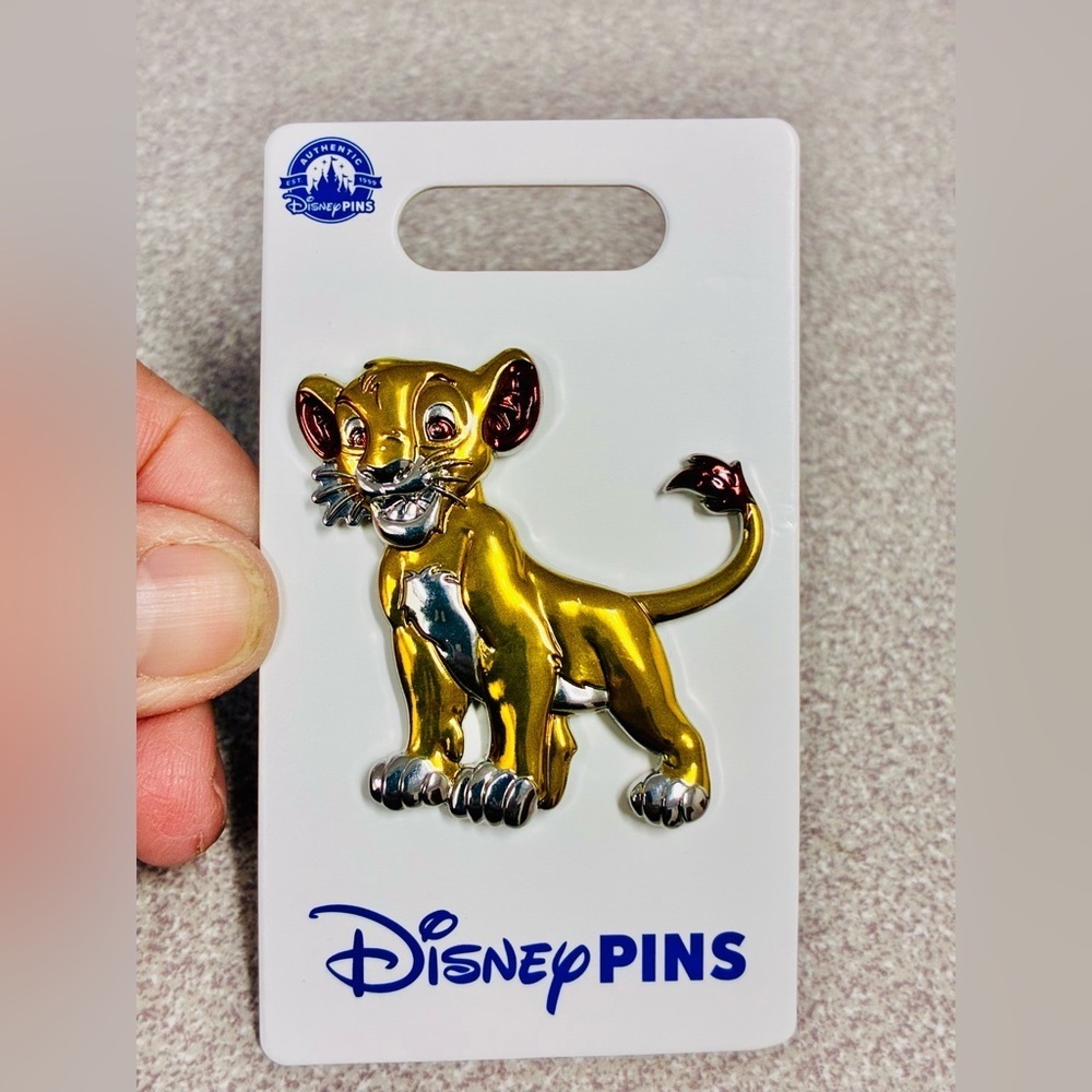 Disney Parks Lion King Simba Metallic Shiny pin Series